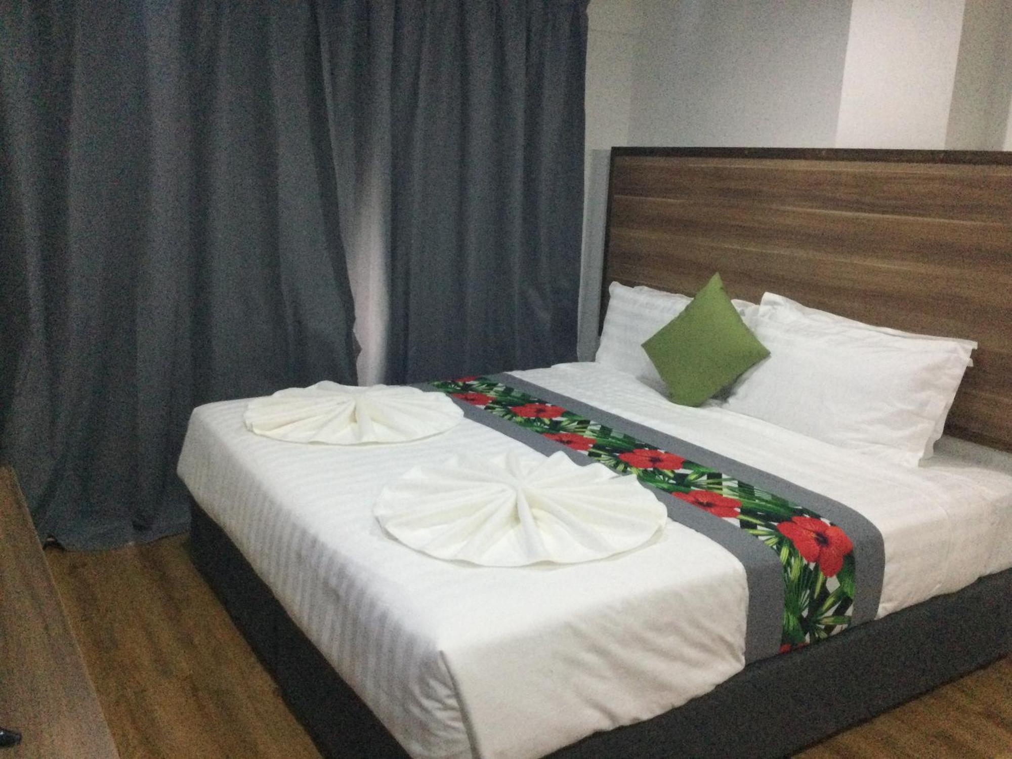 Vualiku Hotel & Apartments Nadi Bagian luar foto