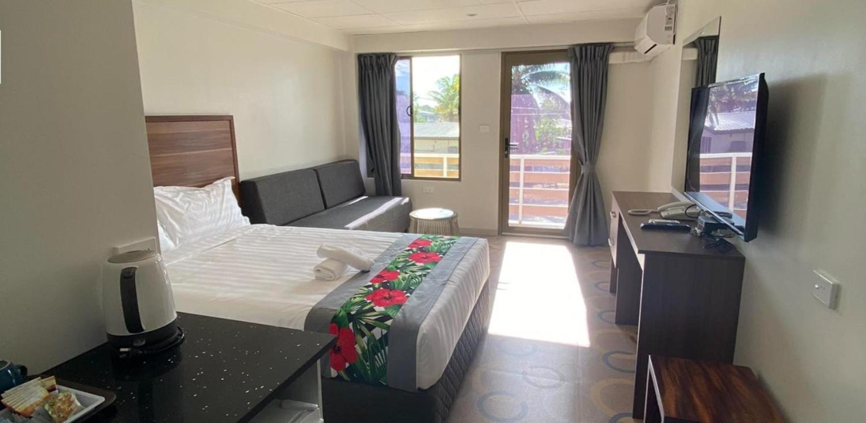 Vualiku Hotel & Apartments Nadi Bagian luar foto